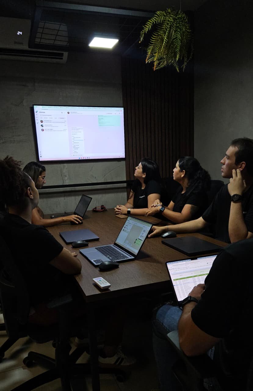 Equipe Fluzz e Grupo Camaleon